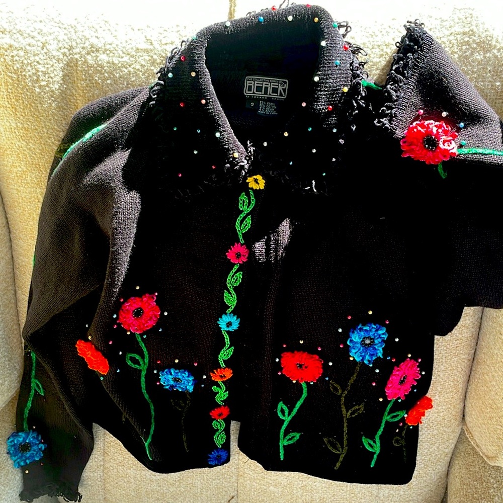 Spring sweater Berek flowers